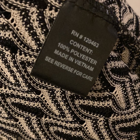 Ladies Cardigan - Picture 5 of 8